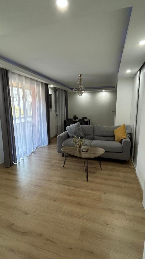 Jolie T3 Avec Parking Apartman Toulouse Kültér fotó